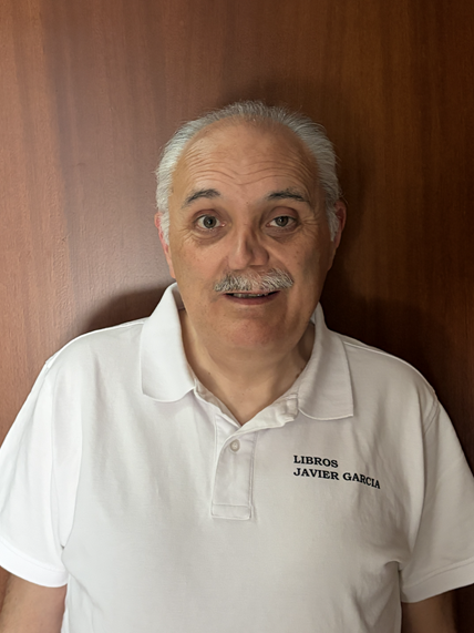 Escritor Javier García García